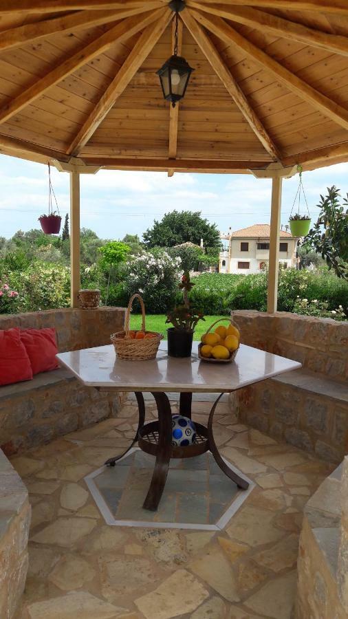 Karantonis House Apartment Leonidio Exterior photo